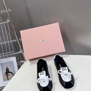 miumiu classic ballet flats